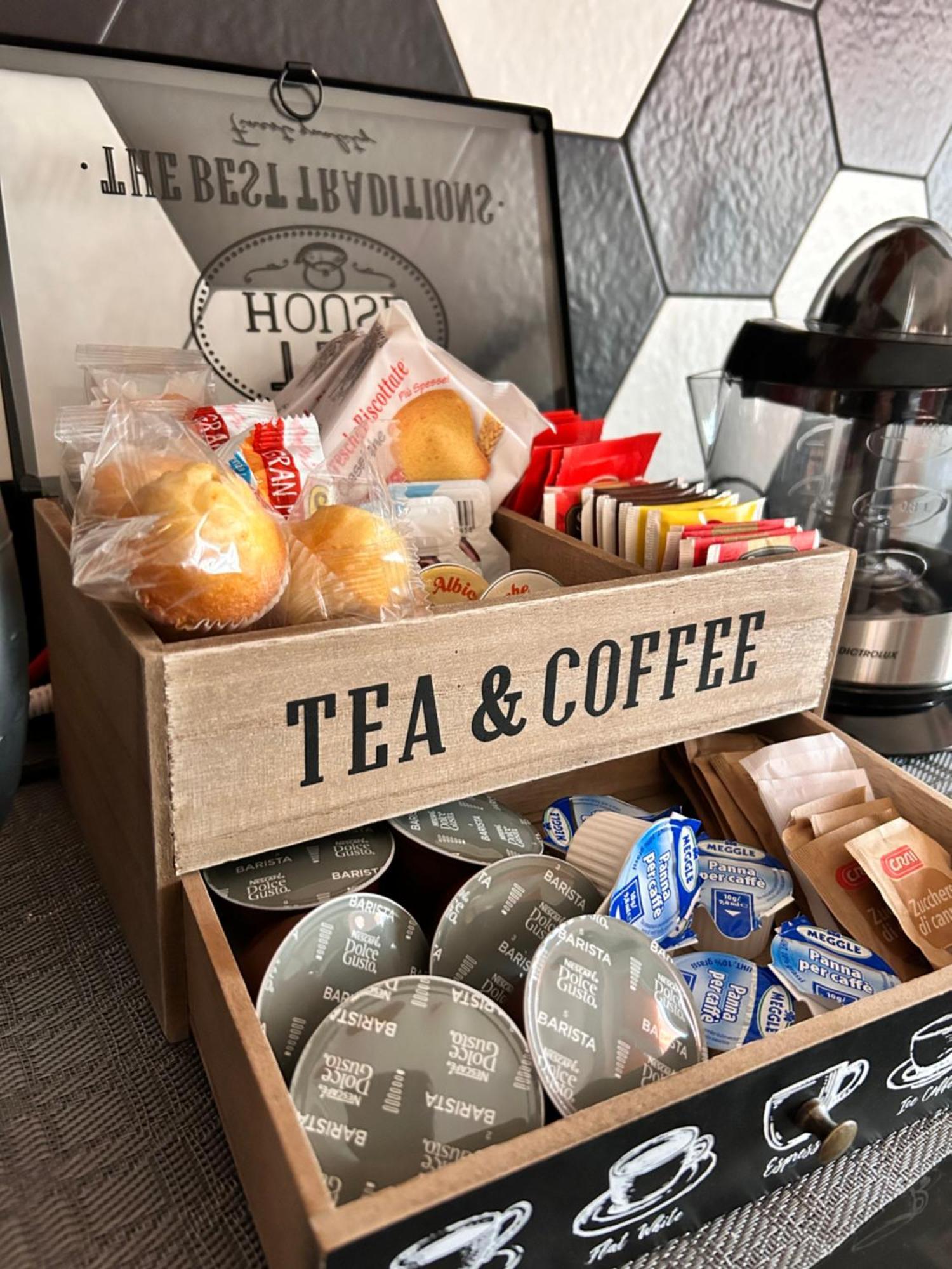 아스티 Bon Bon Del Centro No Ztl A Due Passi Da Piazza Alfieri 아파트 외부 사진